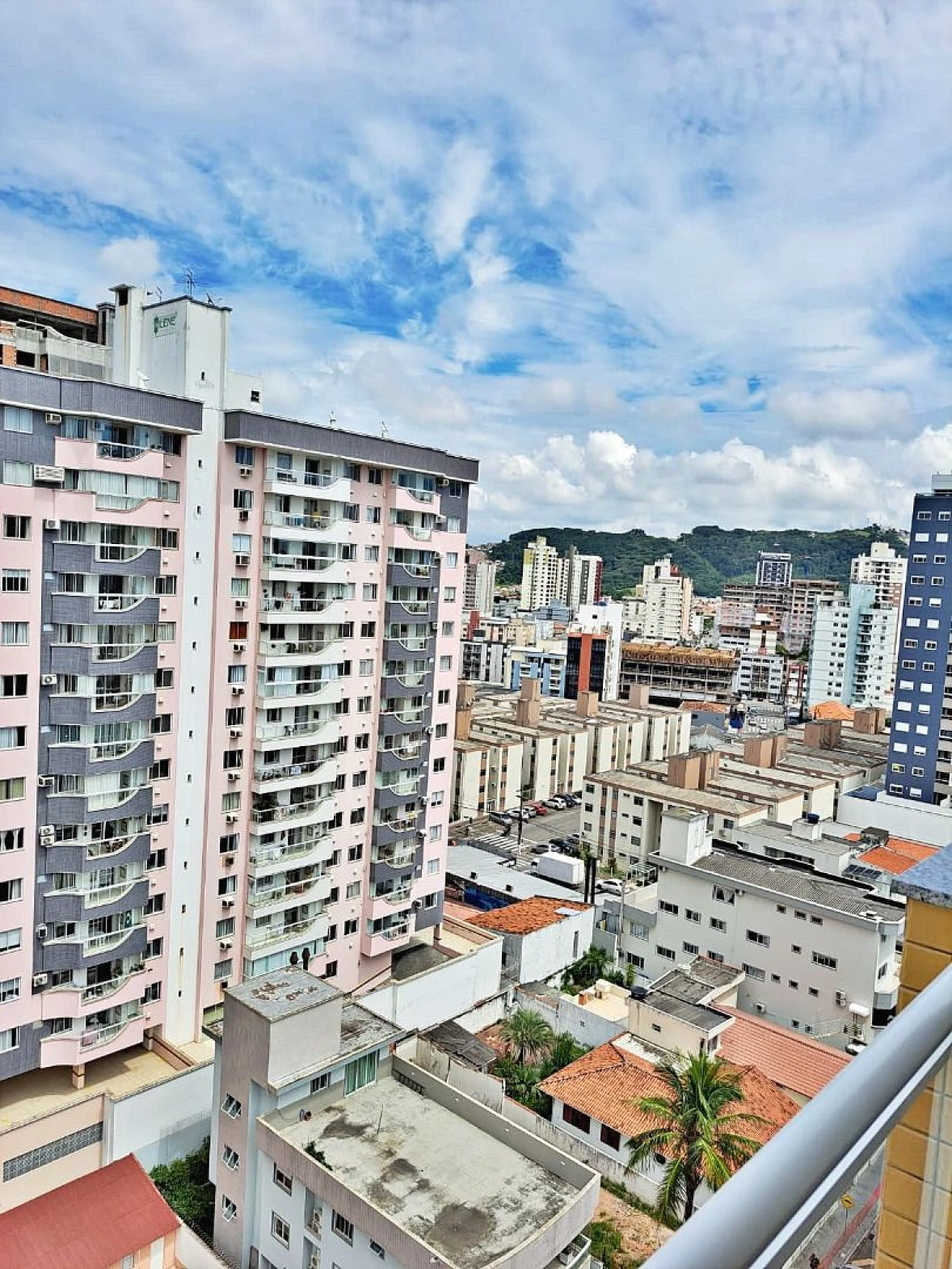 Apartamento com 3 Dormitórios à Venda, 118 m² - Campinas - São José/SC - Foto 11