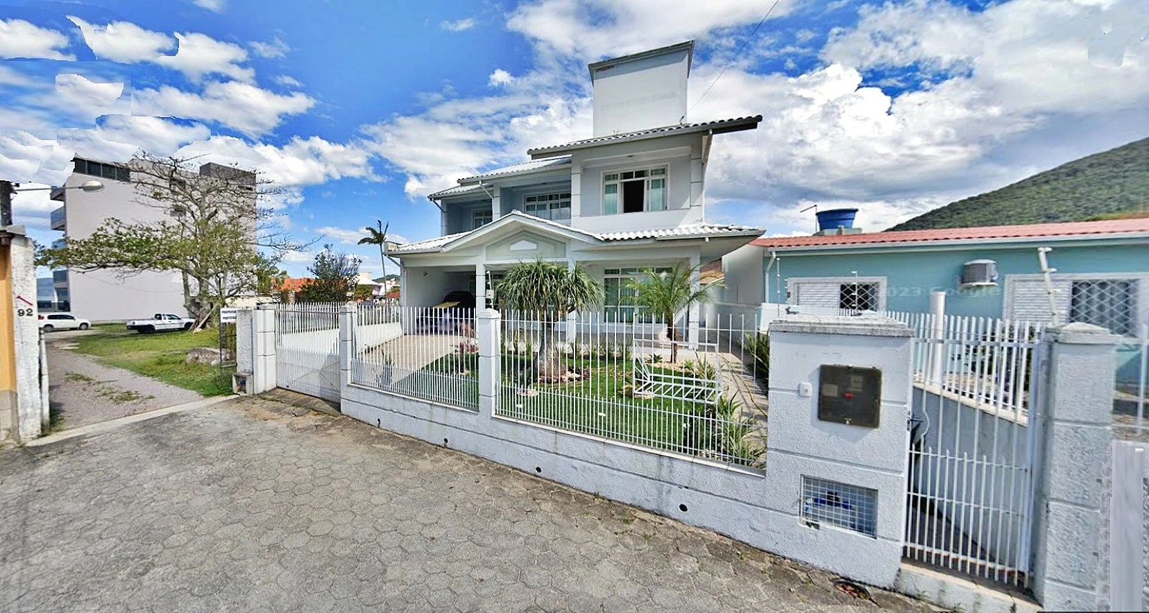 Casa 04 Quartos, 01 Suíte, 02 Vagas - Praia de Fora - Santa Catarina - Foto 2