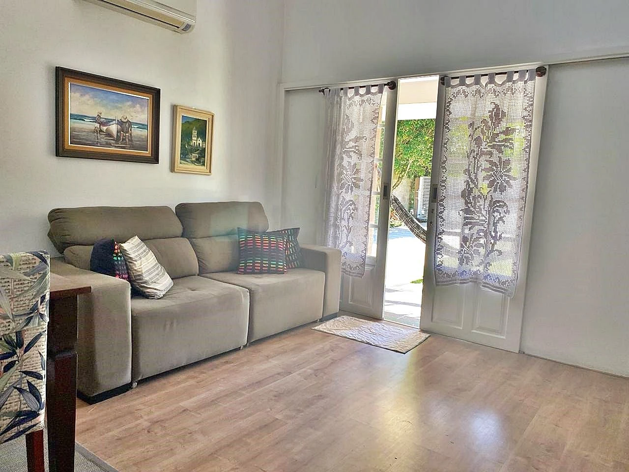 Casa com 4 Dormitórios -Perto da Praia - Campeche - Florianópolis/SC - Foto 12