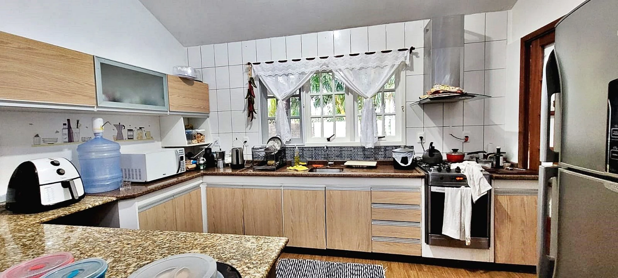 Casa com 4 Dormitórios -Perto da Praia - Campeche - Florianópolis/SC - Foto 44