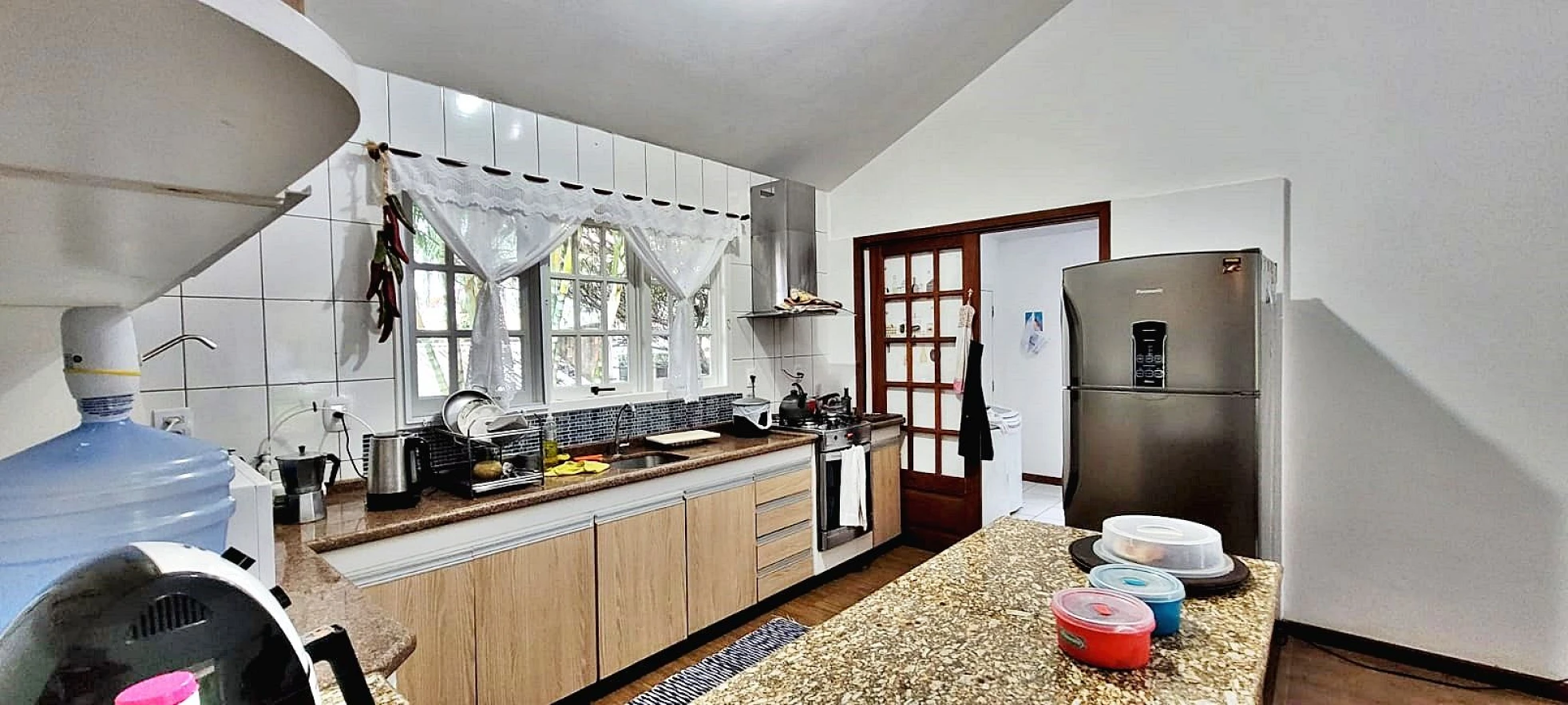 Casa com 4 Dormitórios -Perto da Praia - Campeche - Florianópolis/SC - Foto 49