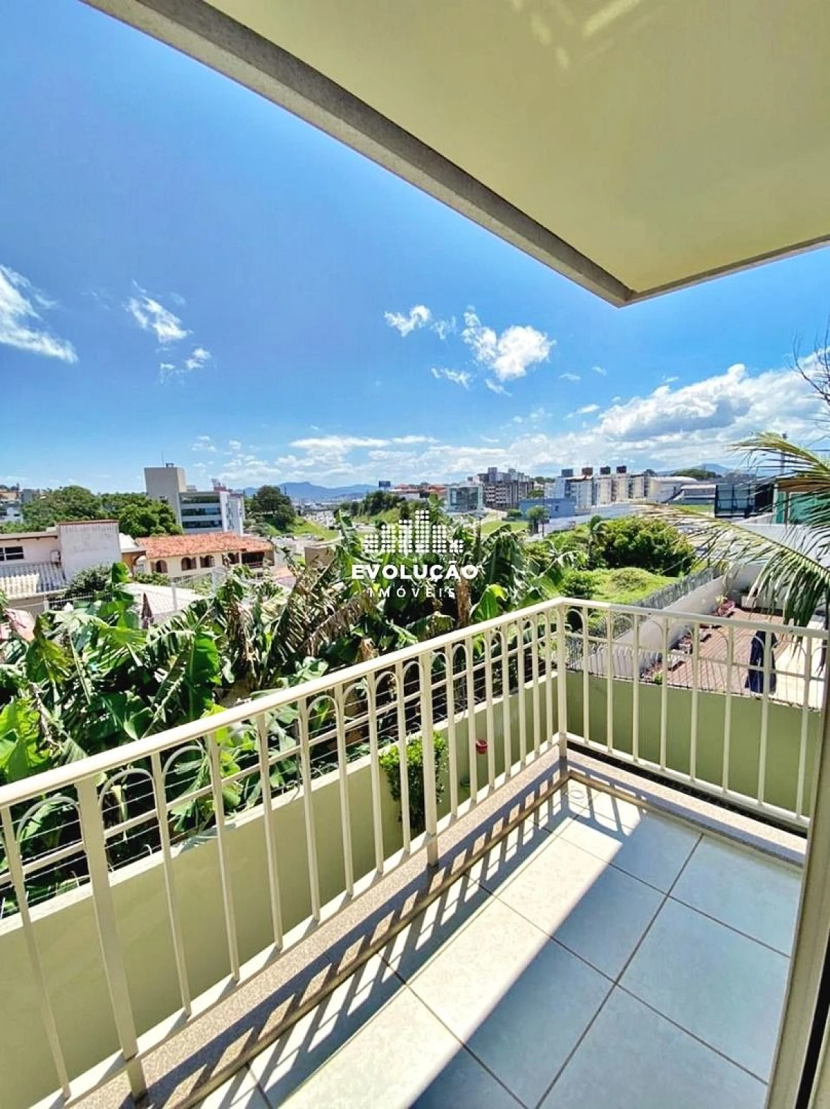 Linda Casa 4 Suítes, 2 Vagas Coqueiros, Florianópolis/SC. - Foto 12