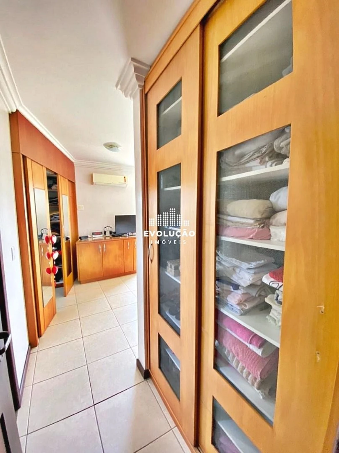 Linda Casa 4 Suítes, 2 Vagas Coqueiros, Florianópolis/SC. - Foto 21