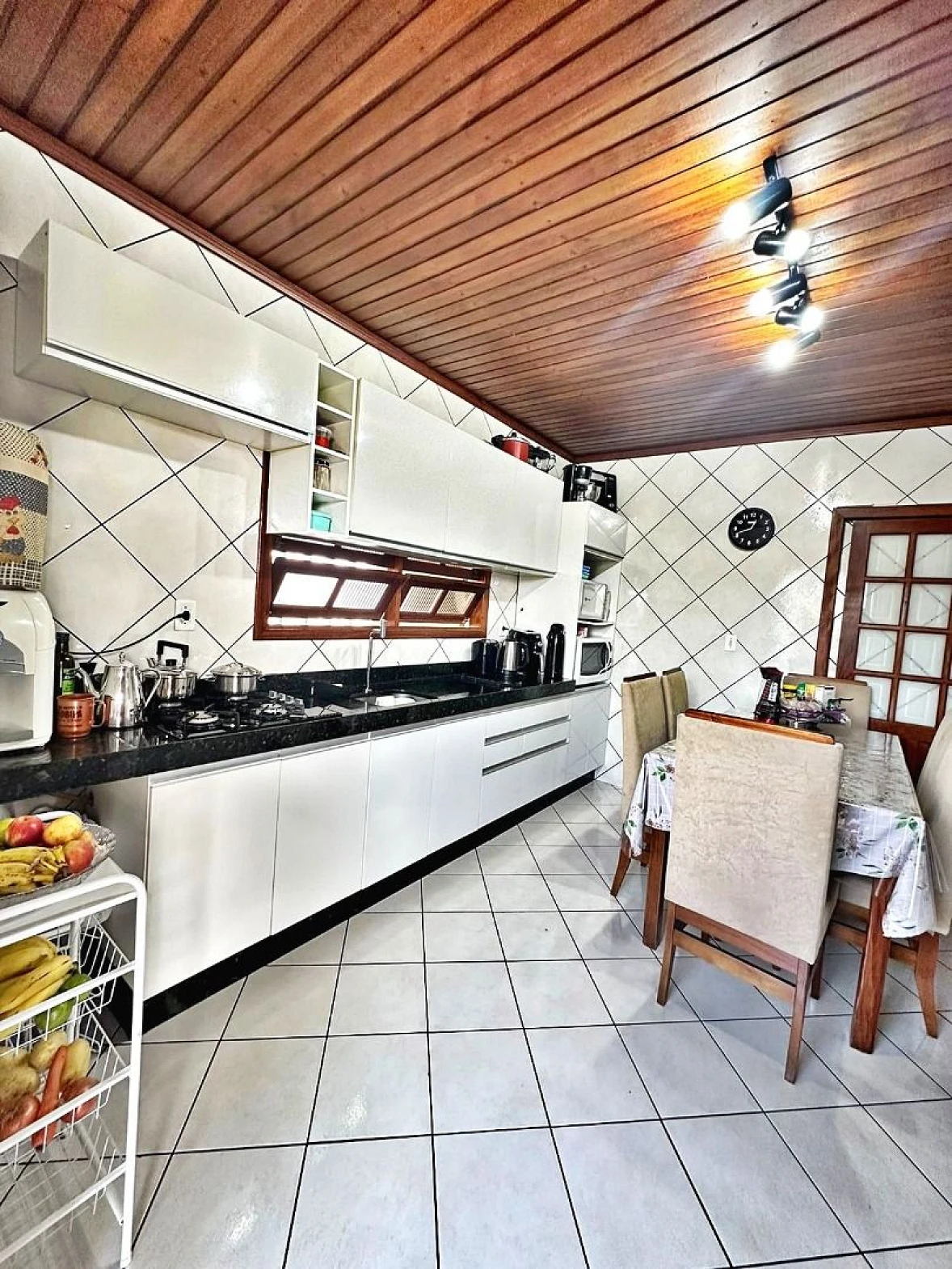 Casa, 4 Dormitórios, Vagas de Garagens, Piscina, Bairro Forquilhinha, São José/SC - Foto 14