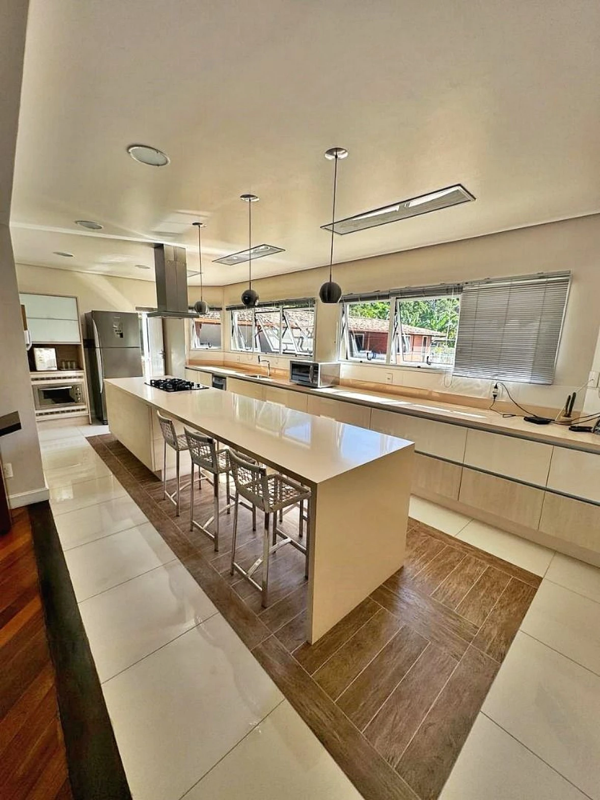Casa 4 Quartos com 1 Suíte e 450m² - Tijuquinhas (Guaporanga) - Foto 12