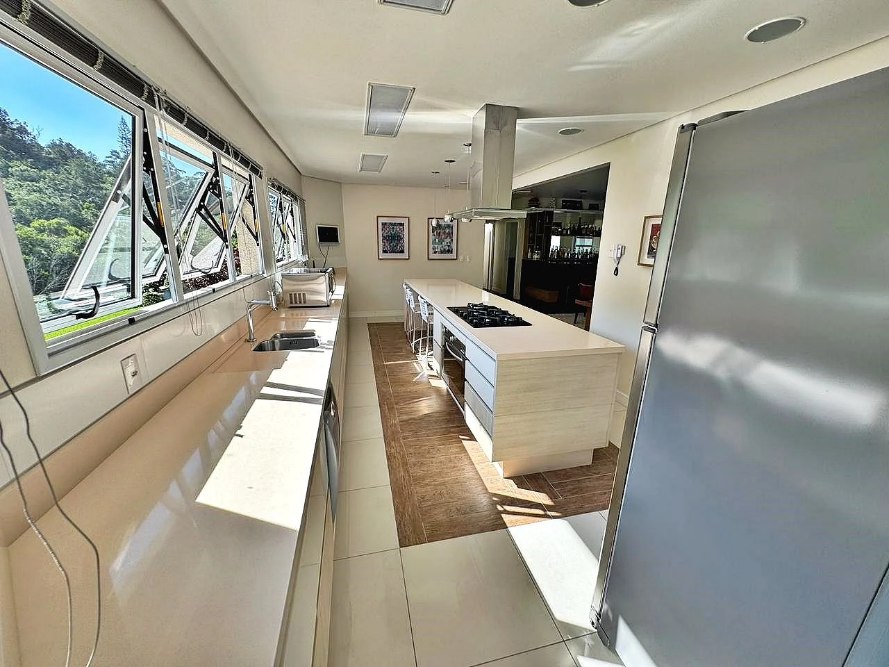 Casa 4 Quartos com 1 Suíte e 450m² - Tijuquinhas (Guaporanga) - Foto 13