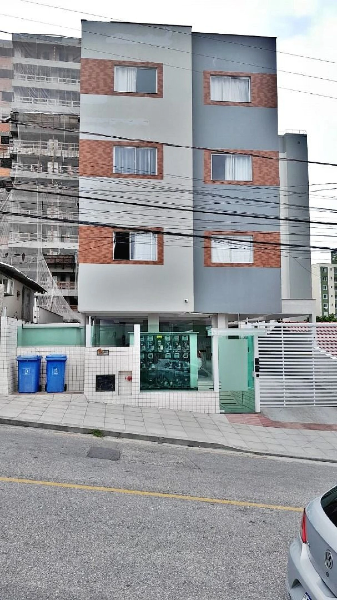 Prédio 22 Aptos, 11 Vagas, 2 e 1 Quartos - Barreiros - Santa Catarina - Foto 20