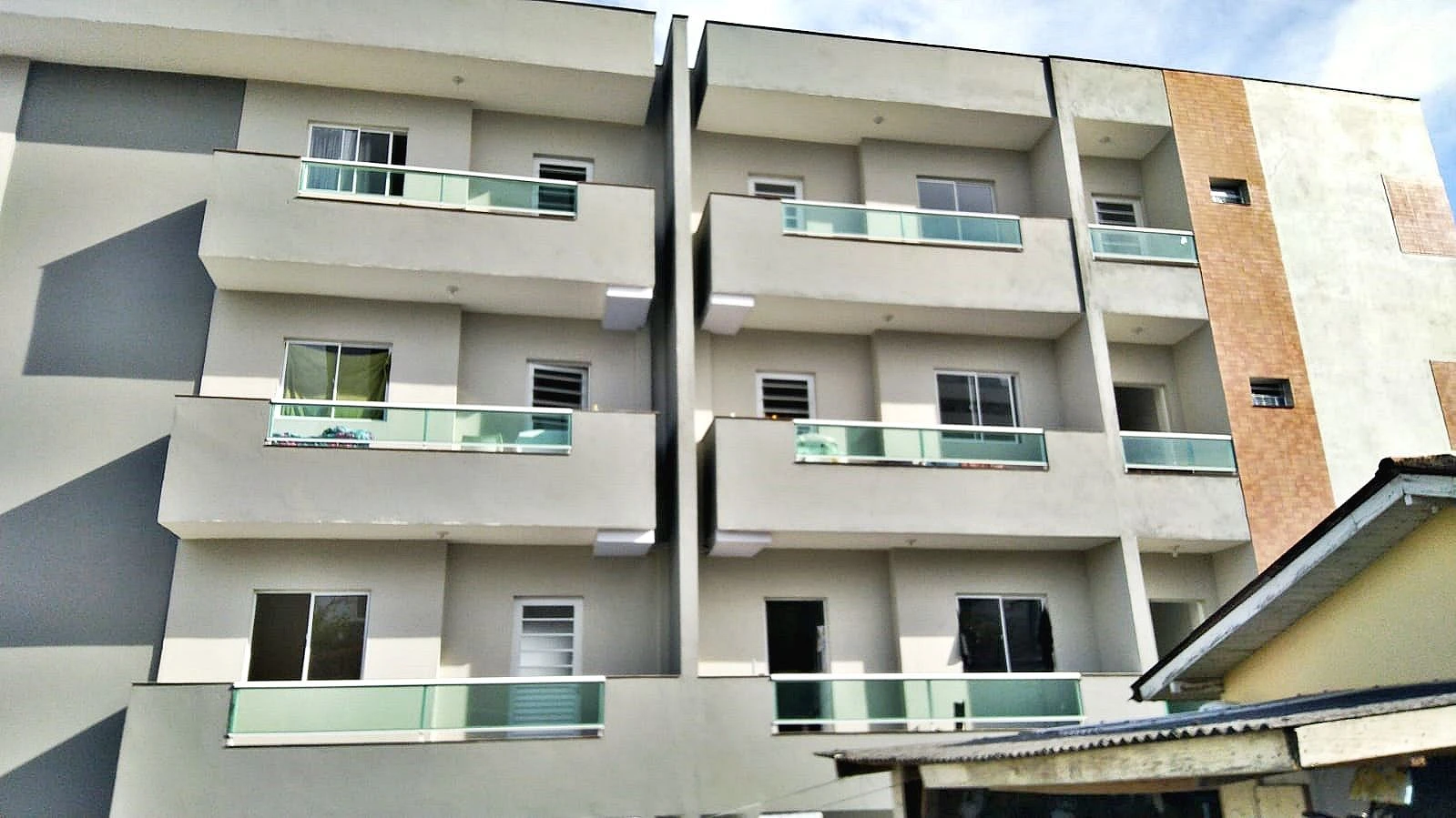 Prédio 22 Aptos, 11 Vagas, 2 e 1 Quartos - Barreiros - Santa Catarina - Foto 7