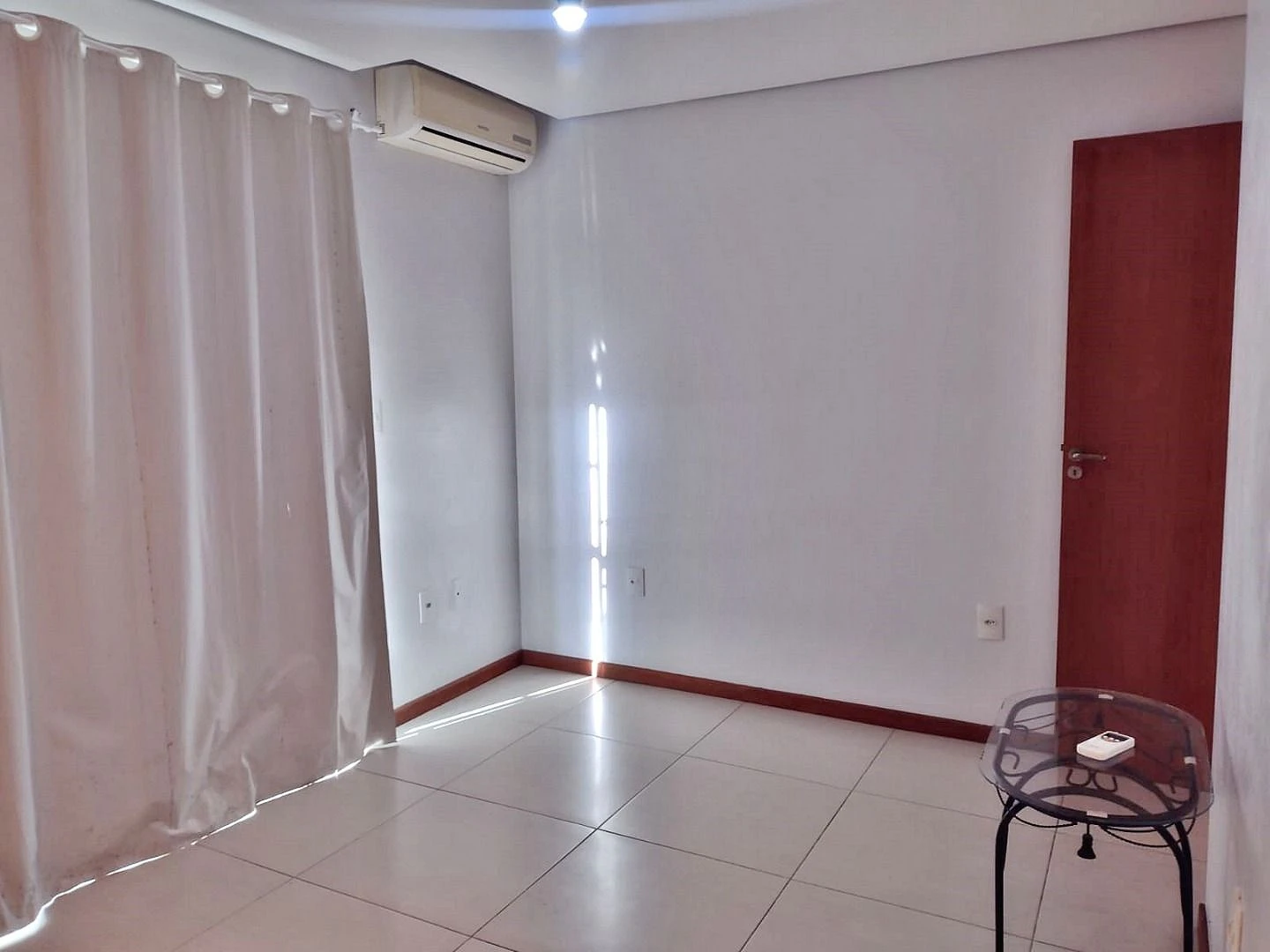 Apto 2 Quartos, Sacada, 1 Vaga - Areias - Santa Catarina - Foto 12