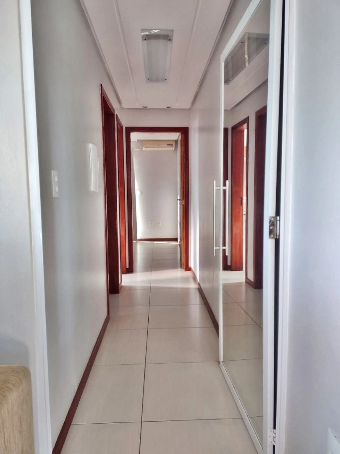 Apto 2 Quartos, Sacada, 1 Vaga - Areias - Santa Catarina - Foto 19