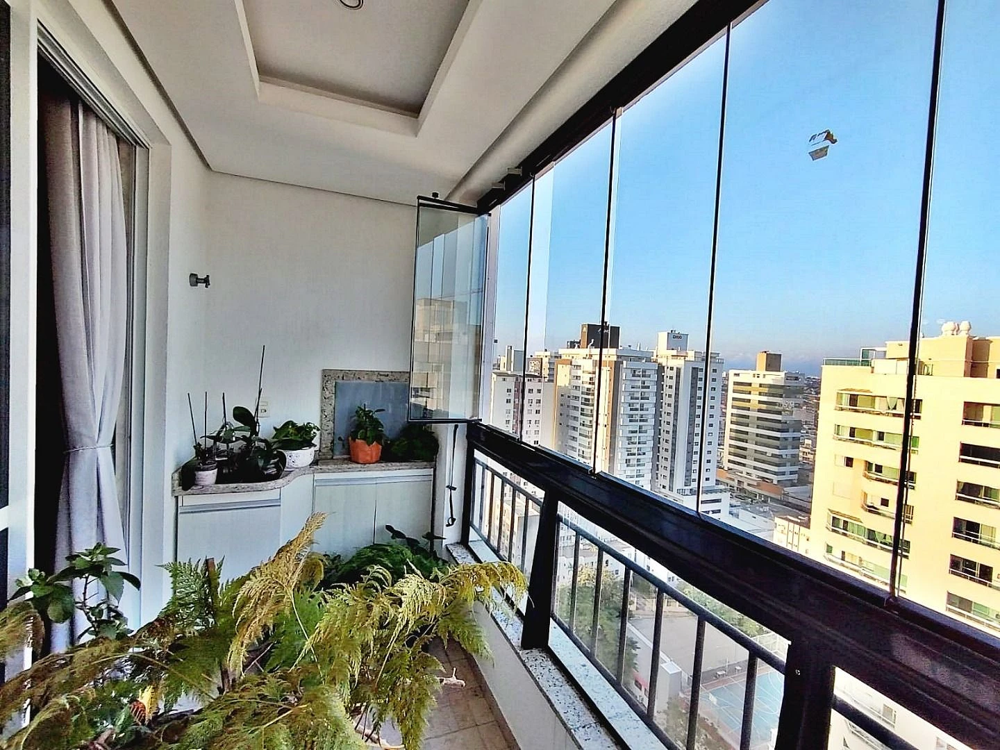 Apartamento em Kobrasol, São José