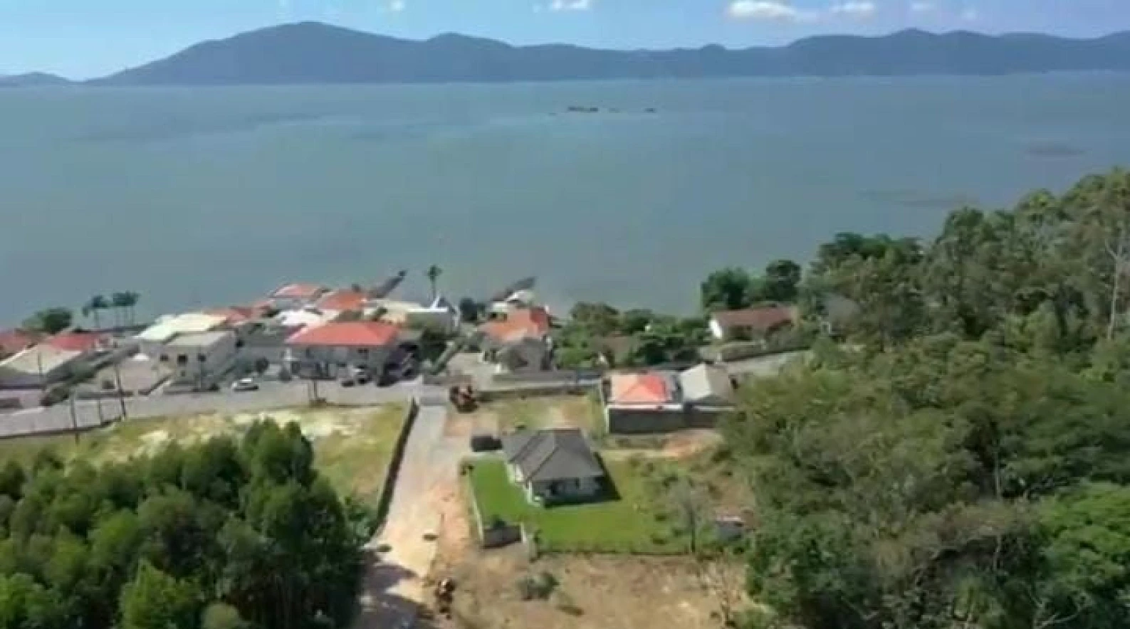 Terreno em Praia de Fora, Palhoça