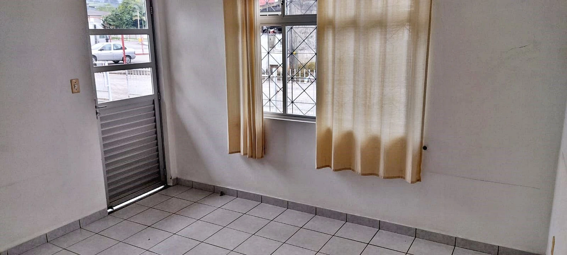 Casa em Vila Becker, Santo Amaro da Imperatriz