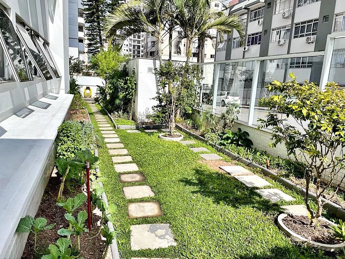 Apartamento em Kobrasol, São José