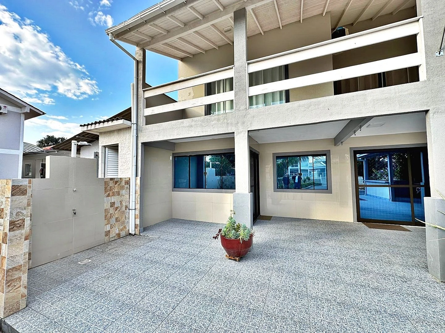 Casa com 4 Suítes, 300,00 Metros do Mar, Praia do Sonho, Palhoça/SC - Foto 6
