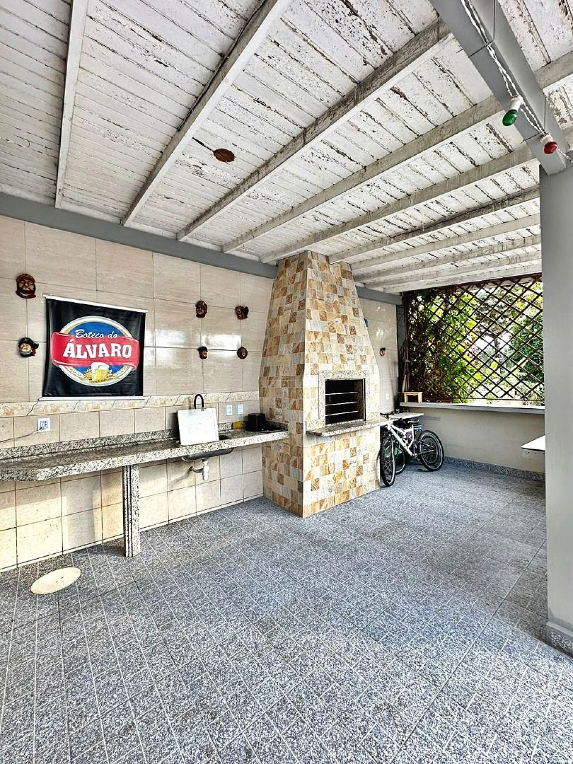 Casa com 4 Suítes, 300,00 Metros do Mar, Praia do Sonho, Palhoça/SC - Foto 8