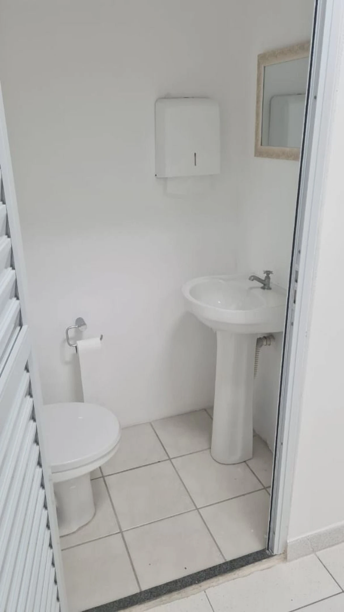 Sala Comercial no Centro de Florianópolis  SC R$130.000,00 - Foto 8