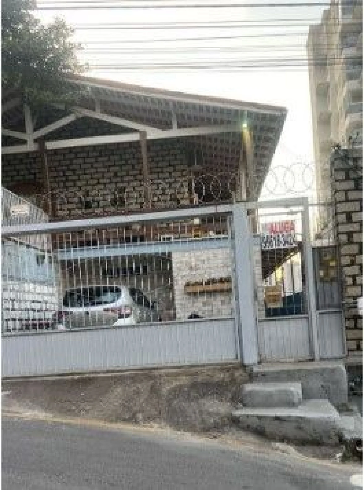 Apartamento com 1 Dormitório para Alugar, 30 m² por R$ 1.410,01/Mês - Barreiros - São José/SC