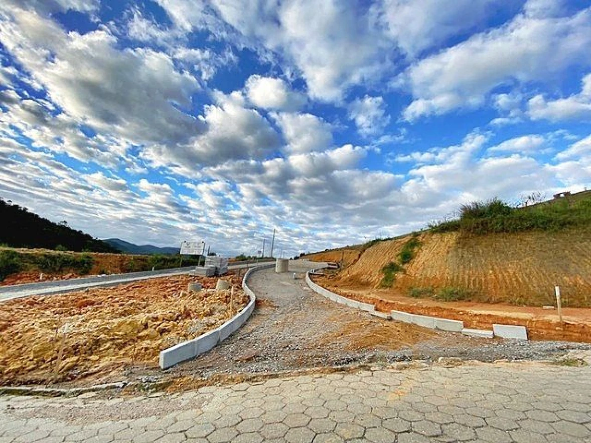 Terreno Bem Localizado, Escritura Pública- em Sto Amaro- SC - Foto 14