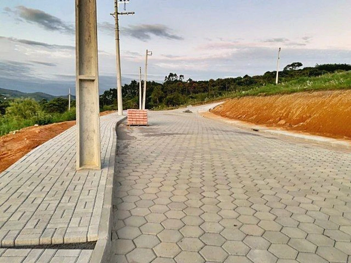 Terreno Bem Localizado, Escritura Pública- em Sto Amaro- SC - Foto 16