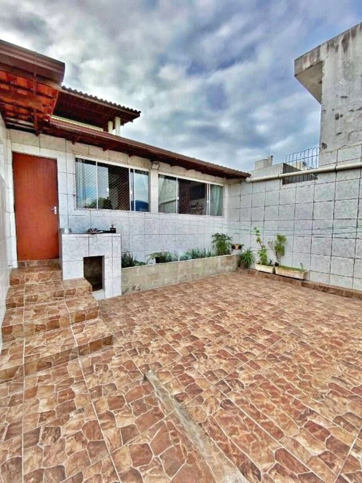 Casa 4 Quartos, 1 Suíte, 8 Vagas - Barreiros - Santa Catarina - Foto 19