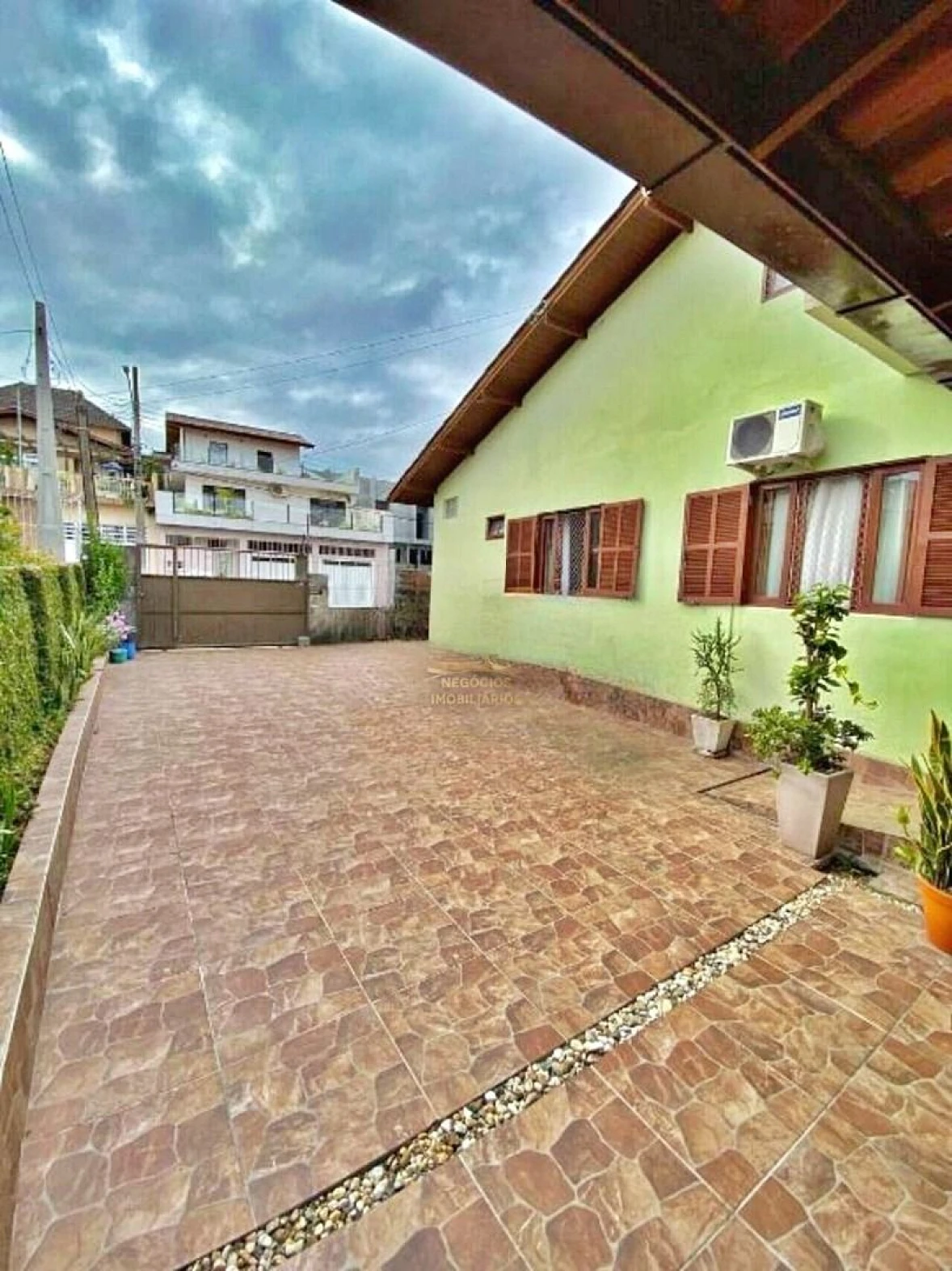 Casa 4 Quartos, 1 Suíte, 8 Vagas - Barreiros - Santa Catarina - Foto 25