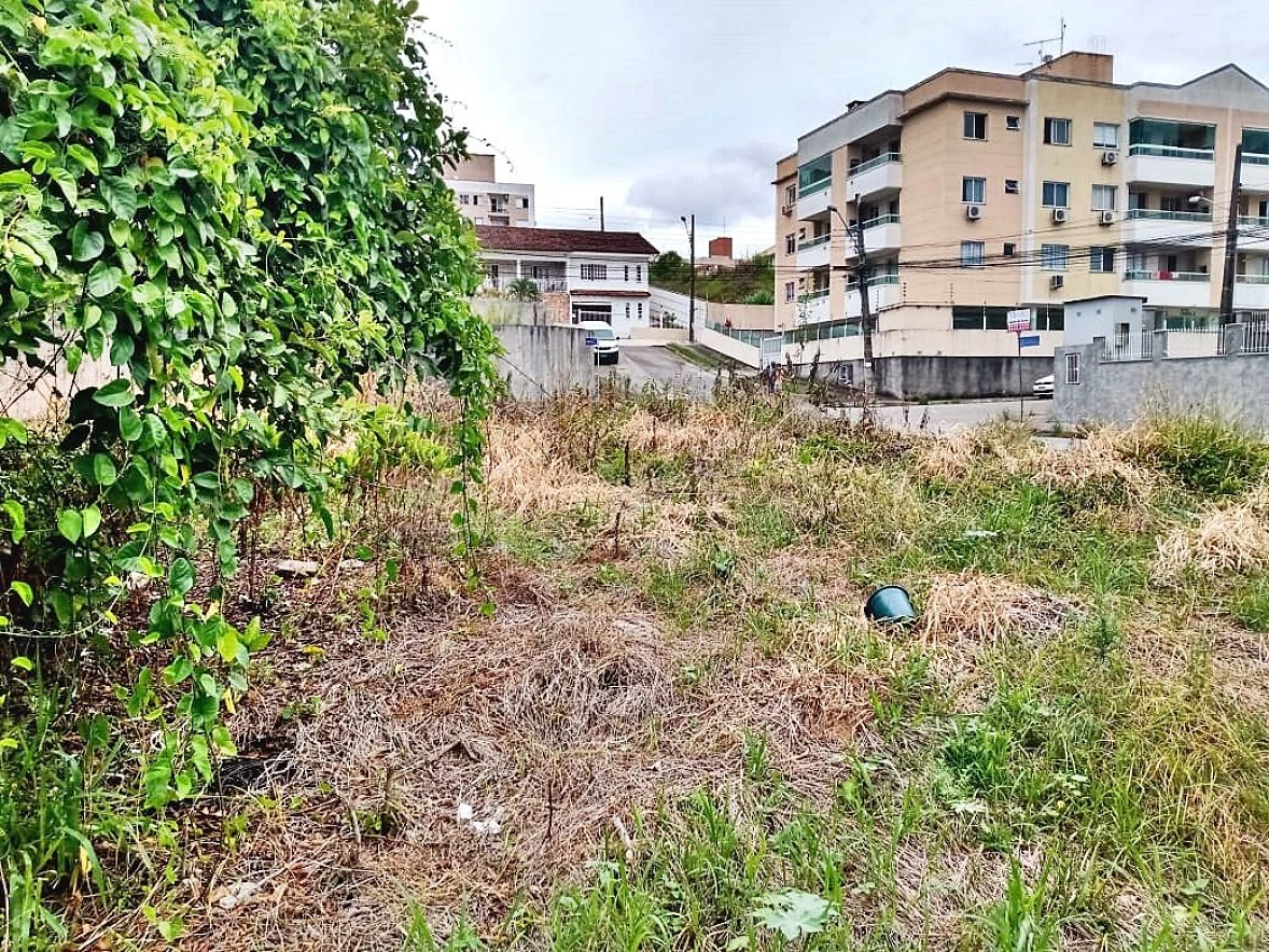 Terreno em Serraria, São José