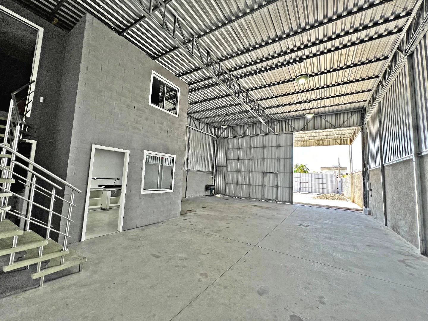 Galpão 170 m² - 2 Andares, Trifásico - Aririú da Formiga - Santa Catarina - Foto 10