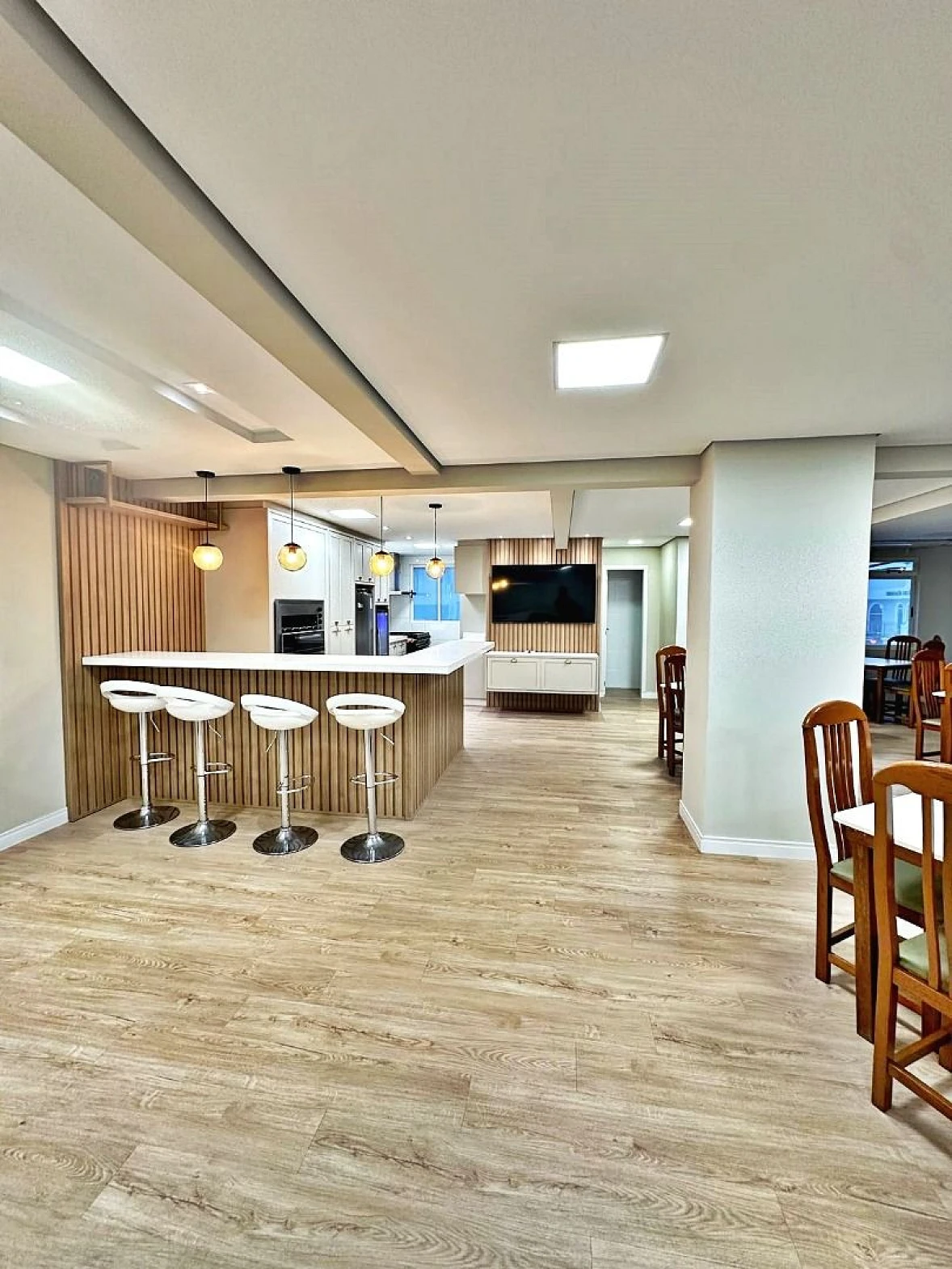 Apartamento, 3 Dormitórios, Suíte Máster, Vaga de Garagem - Campinas, São José/SC - Foto 43