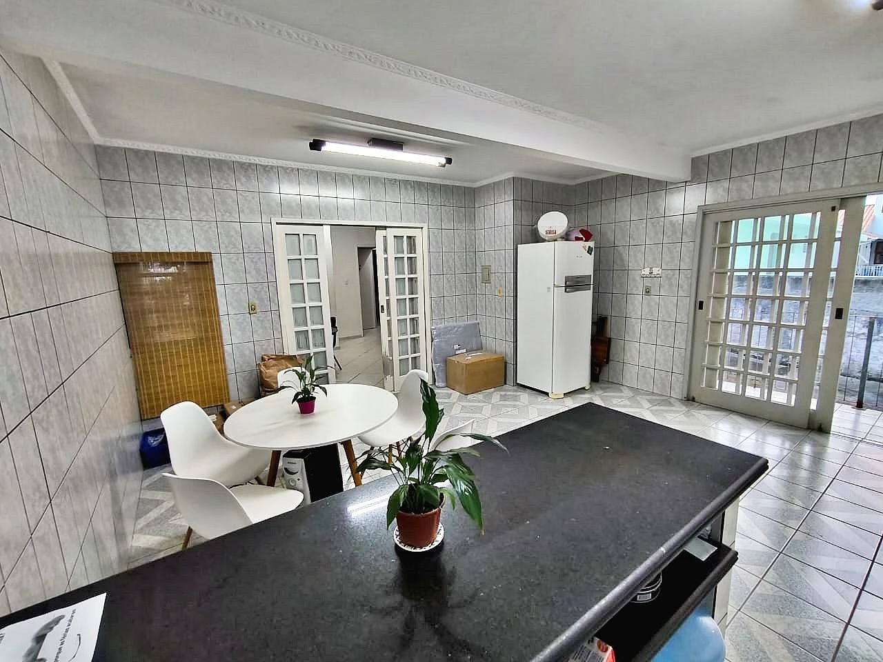 Casa Residencial/Comercial com 195 m² - Ipiranga - São José/SC - Foto 17