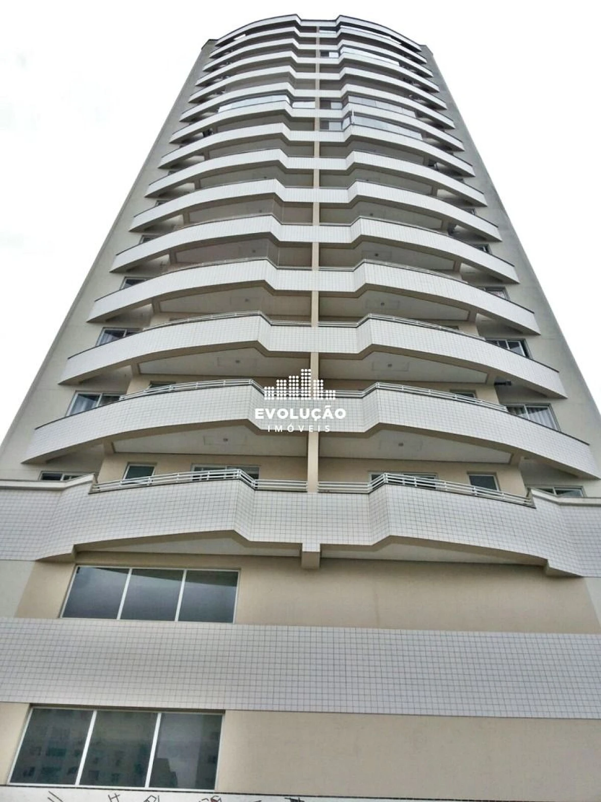 Apartamento com 2 Dormitórios à Venda, 122 m² - Campinas - São José/SC