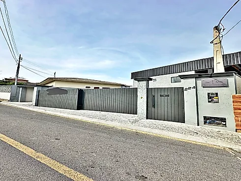 Apartamento com 2 Dormitórios para Alugar, 50 m² por R$ 1.650,00/Mês - Passa Vinte - Palhoça/SC - Foto 17