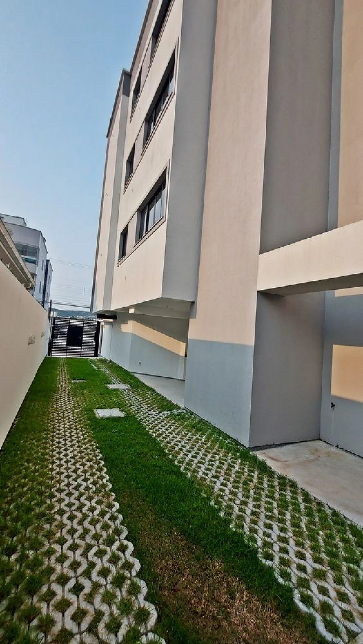 Apartamento em Flor de Napolis, São José