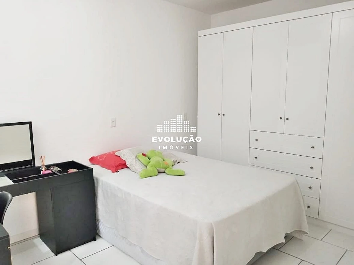 Imóvel com 2 Casas e Mezanino no Ipiranga - São José - Foto 20