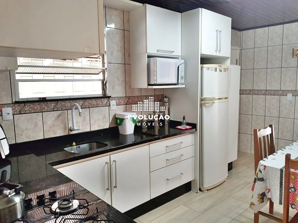 Imóvel com 2 Casas e Mezanino no Ipiranga - São José - Foto 7