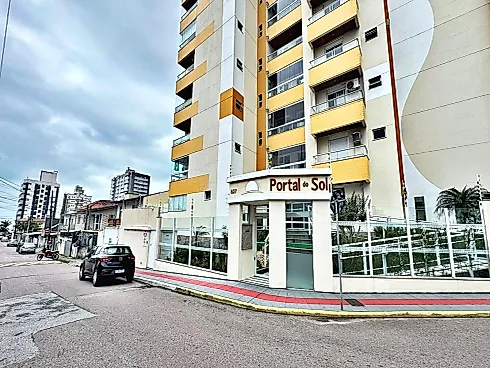 Apartamento em Barreiros, São José