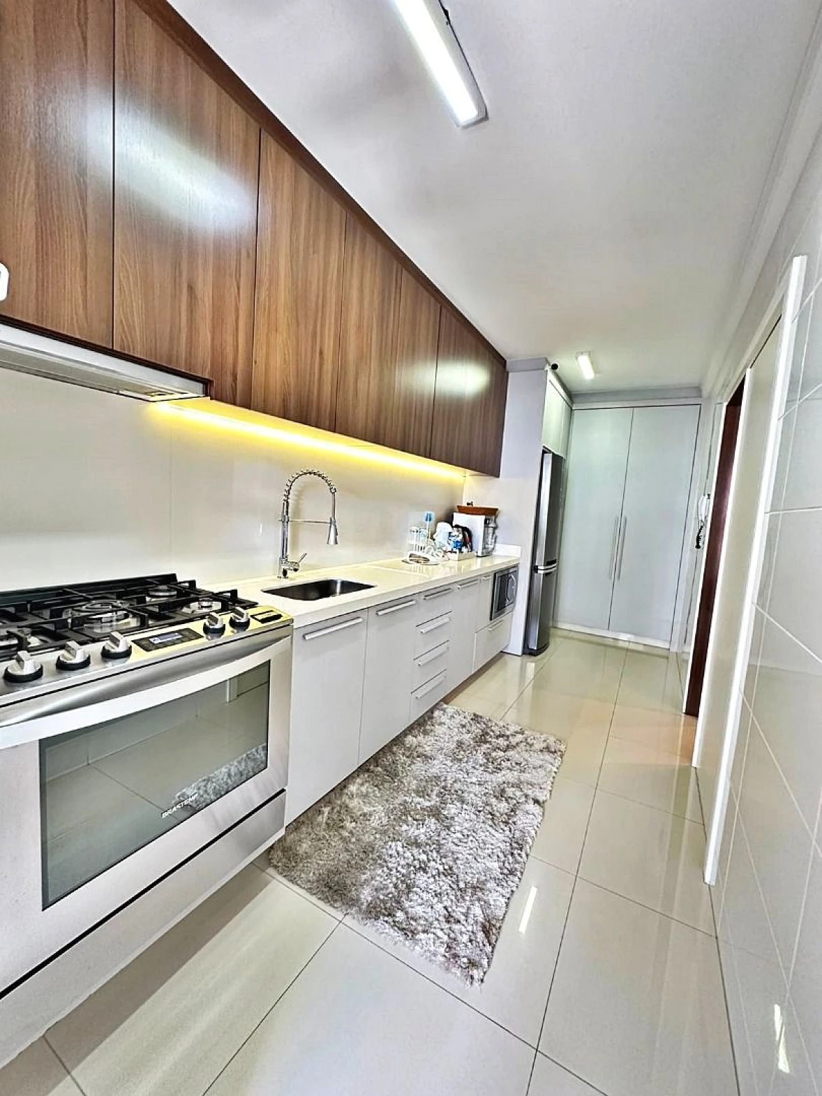 Residencial Milenium Palace, Apartamento, 2 Dormitórios, 1 Suíte, 2 Vagas de Garagens, Bairro Campinas, São José/SC - Foto 24