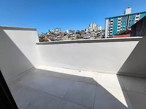 Lindo Sobrado com 3 Dormitórios à Venda, 179 m² Barreiros - São José/SC - Foto 20