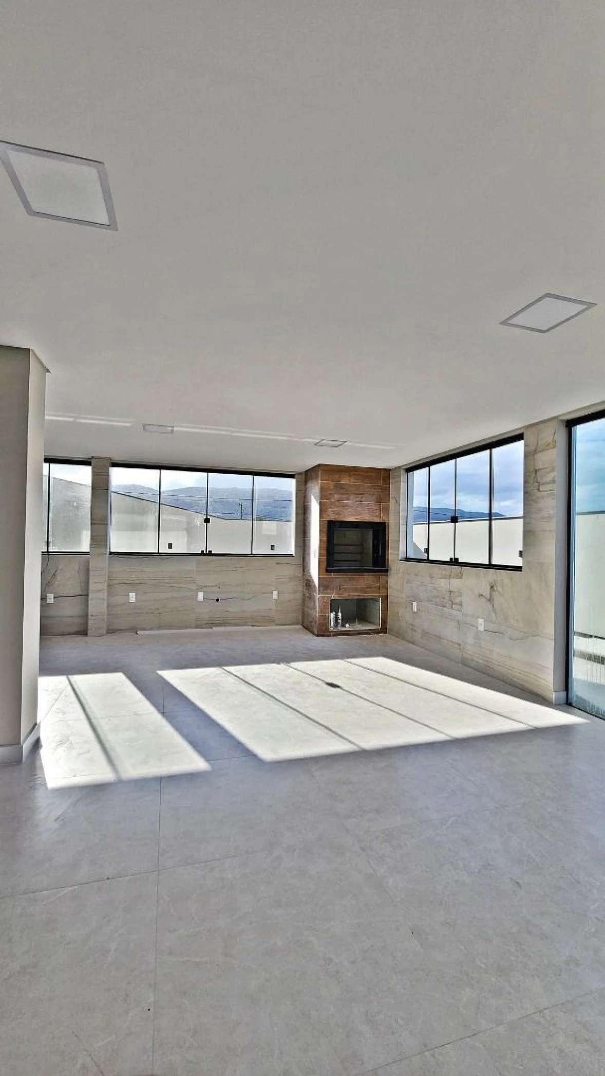 Casa 4 Quartos com 1 Suíte e 185m² - Forquilhas - Foto 9