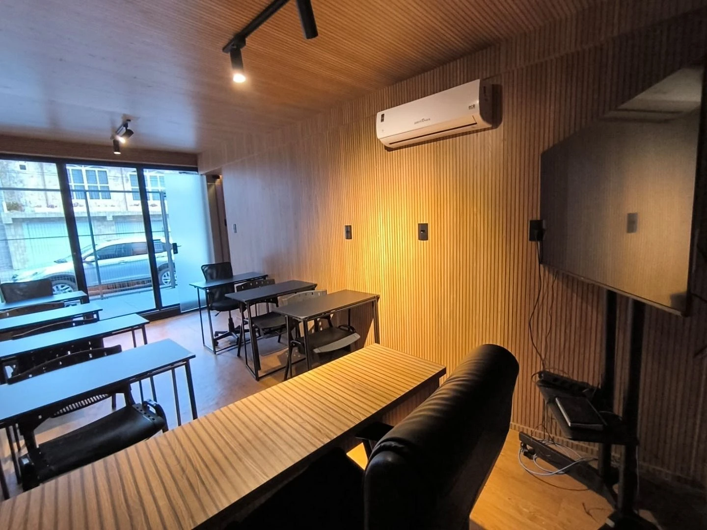 Prédio à Venda, 800 M²- Cidade de Florianópolis - São José/SC - Foto 7