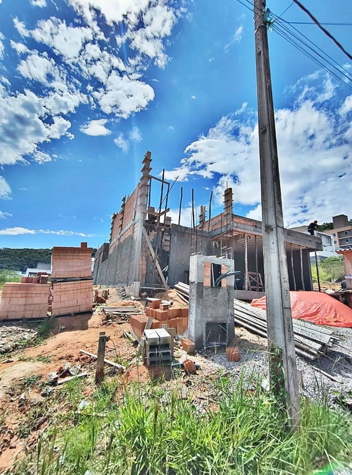 Casa 3 Quartos com 1 Suíte e 136m² - Caminho Novo - Foto 13