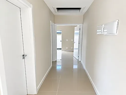 Casa a Venda, com 2 Dormitórios à Venda, 48 m² por R$ 370.000 - Forquilhas - São José/SC - Foto 1