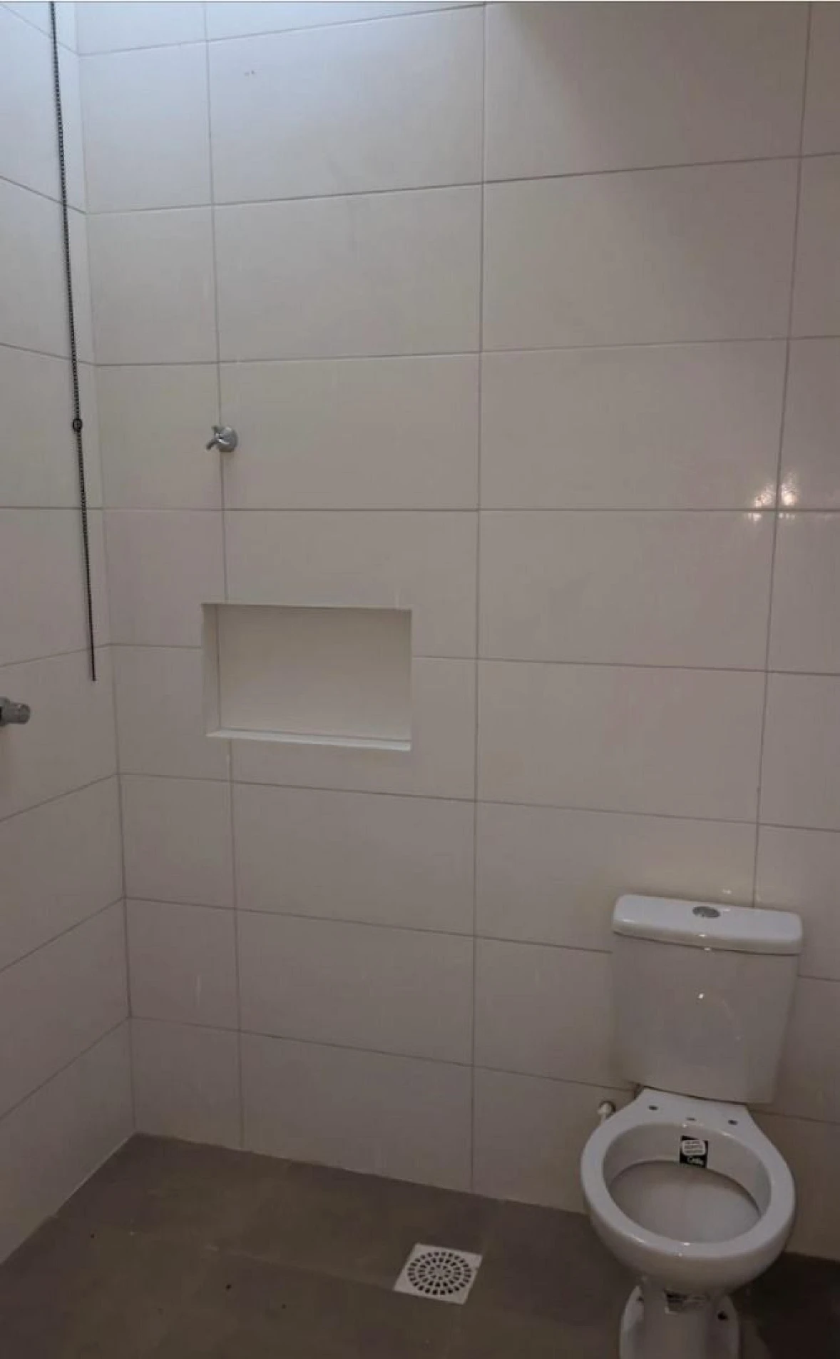 Sobrado geminado em Potecas, São José