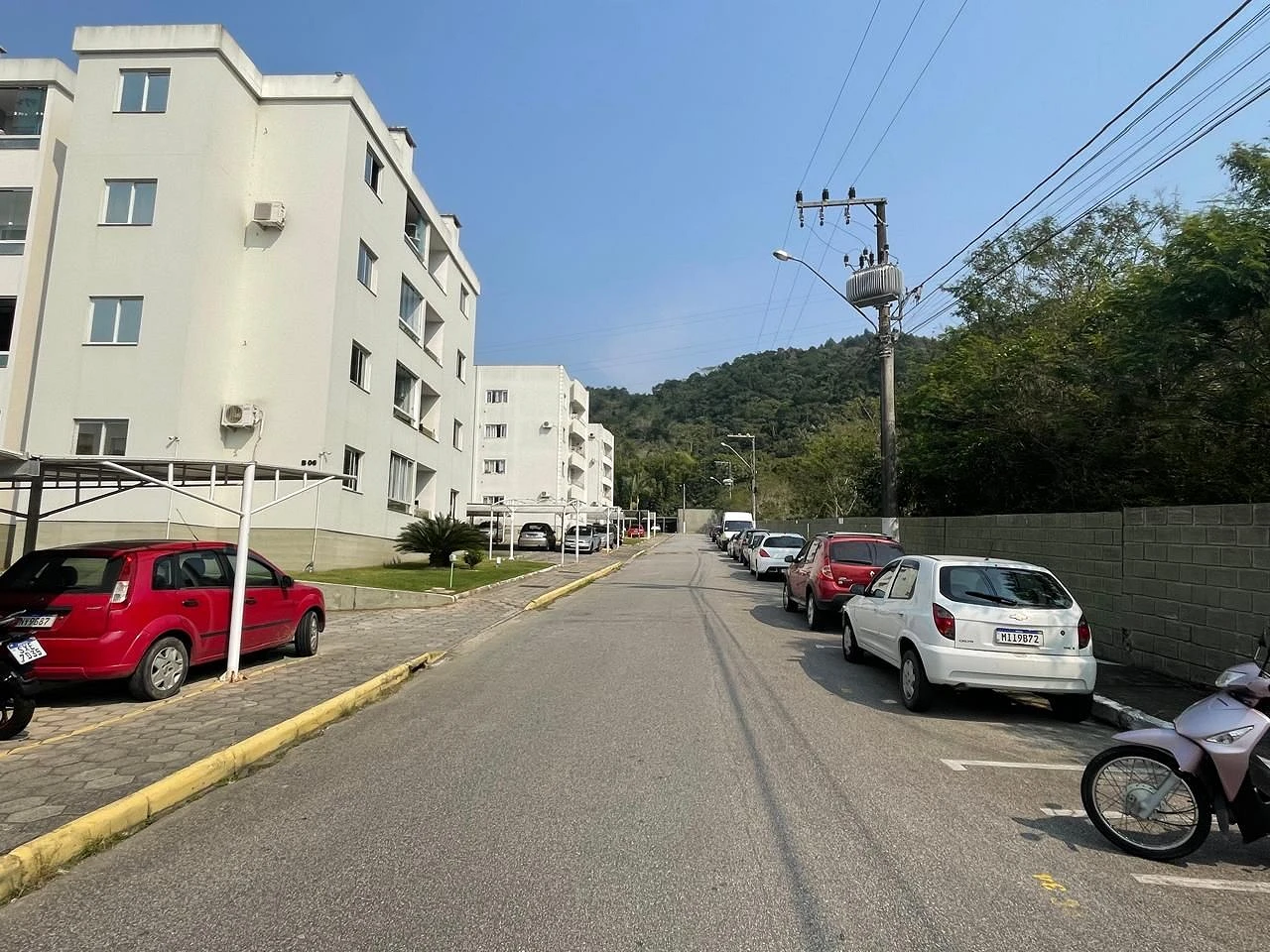 Apartamento em Fundos, Biguaçu