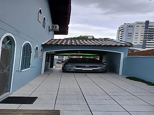 Casa com 4 Dormitórios à Venda - Barreiros - São José/SC - Foto 6