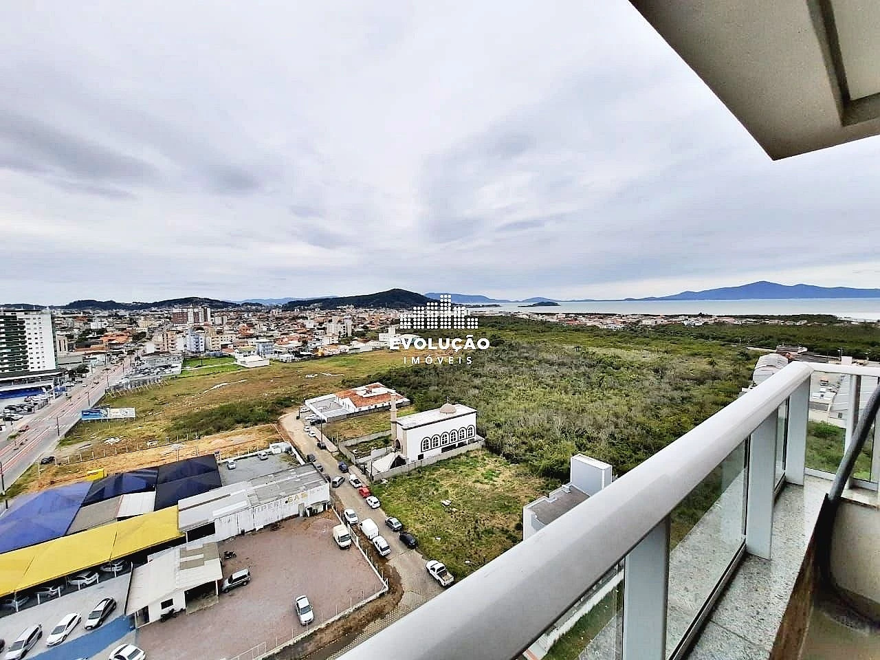 Apartamento em Ponte do Imaruim, Palhoça