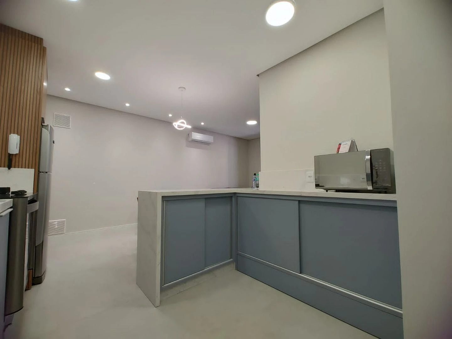 Apartamento  02 Dormitórios, com Suíte e Vaga, Palmas, Gov. Celso Ramos SC - Foto 20
