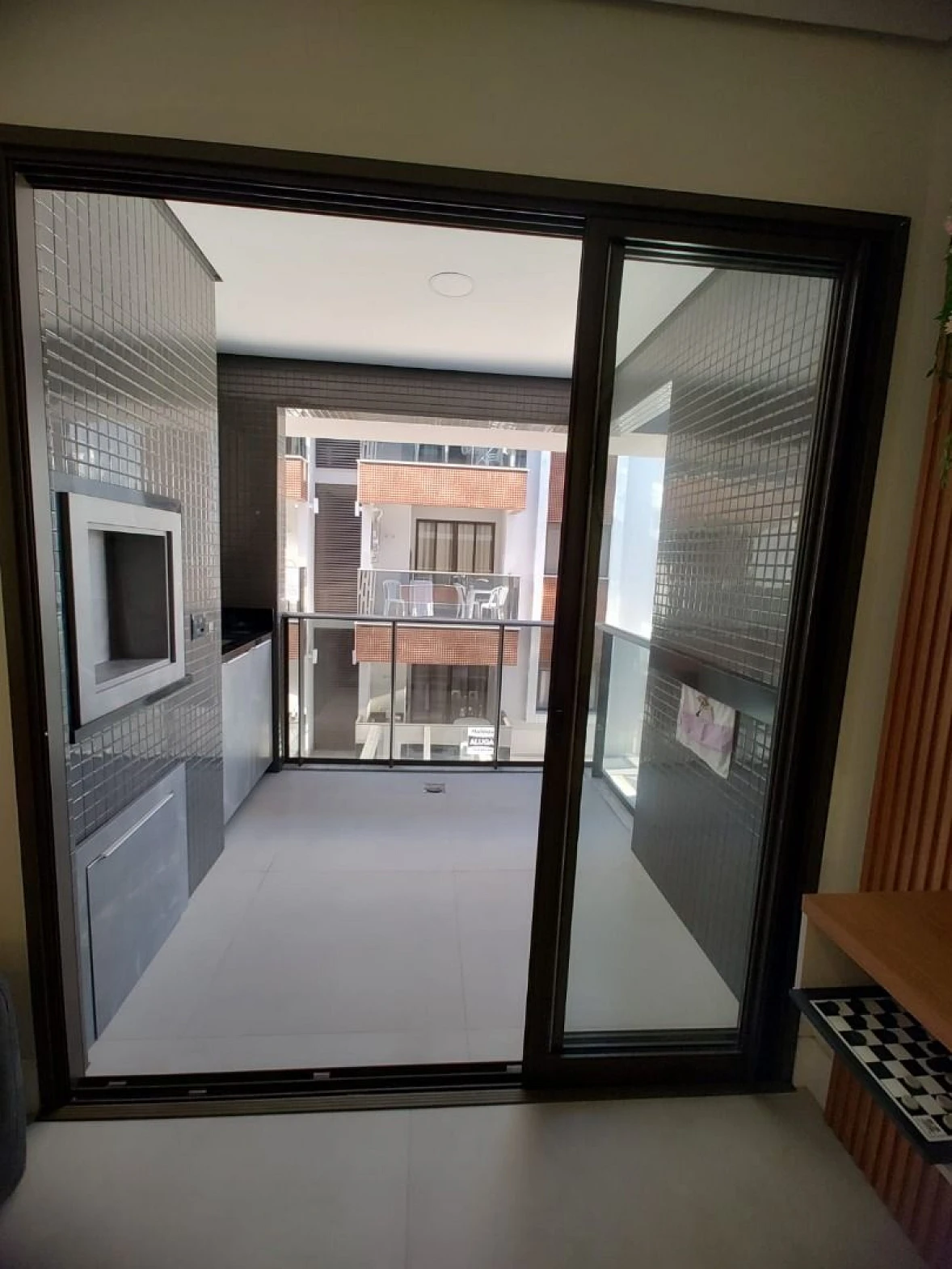 Apartamento  02 Dormitórios, com Suíte e Vaga, Palmas, Gov. Celso Ramos SC - Foto 23