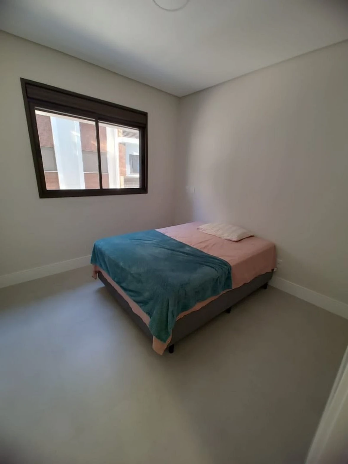 Apartamento  02 Dormitórios, com Suíte e Vaga, Palmas, Gov. Celso Ramos SC - Foto 6