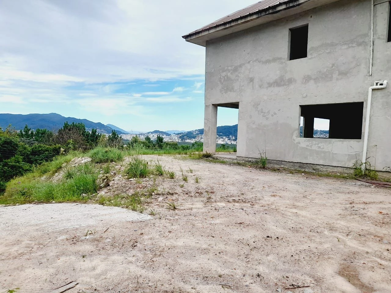 Casa a Venda  em Construção com 900 m² em Terreno de 3.600 m² no João Paulo - Florianópolis/SC - Foto 8